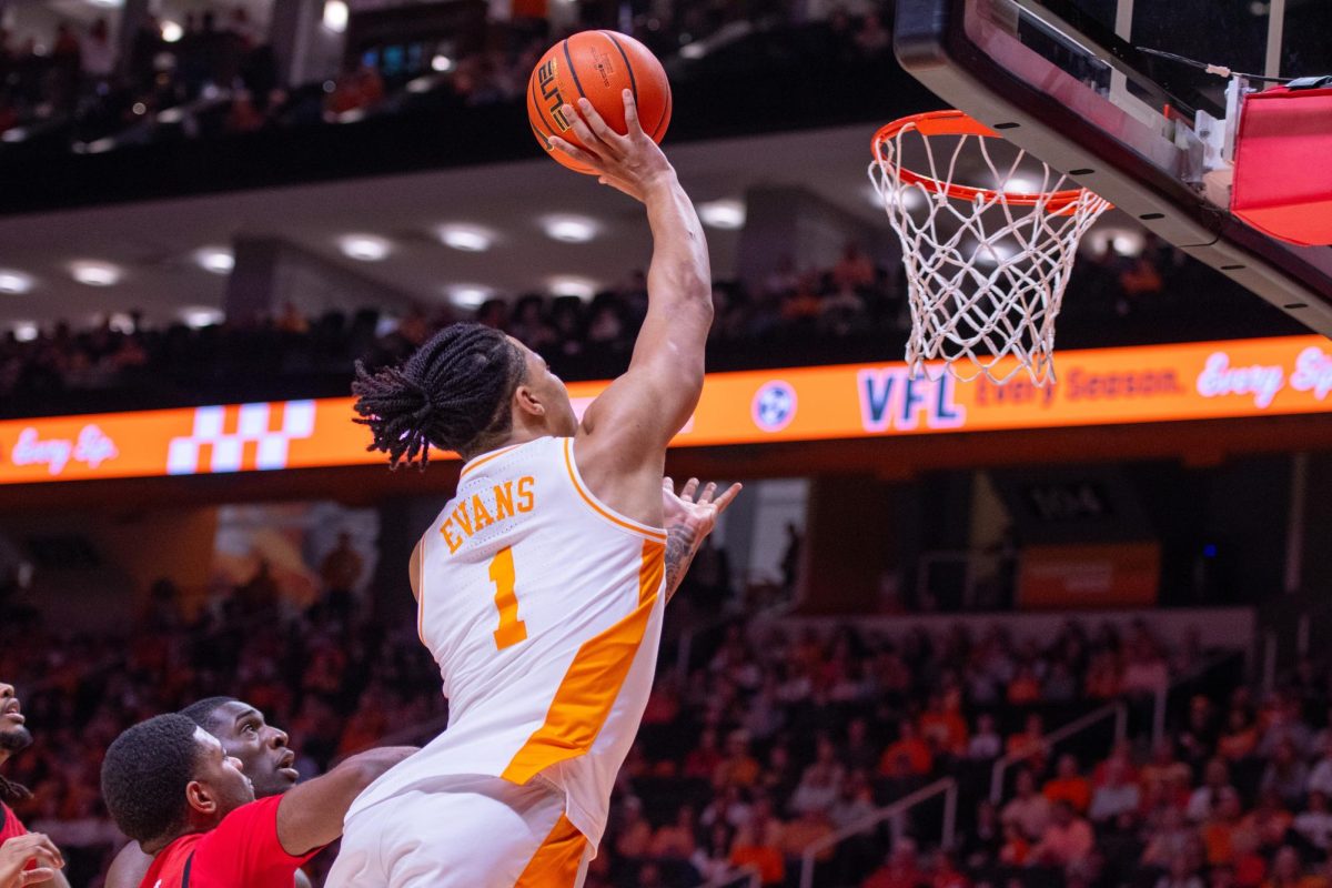 Amari Evans (1) shoots a layup during a game against Gardner-Webb at Food City Center. Sunday, Dec. 21, 2025.