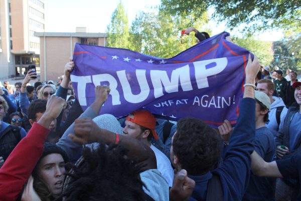 Counterprotestors arrive on Pedestrian Walkway in support of Donald Trump. Nov. 10, 2016.