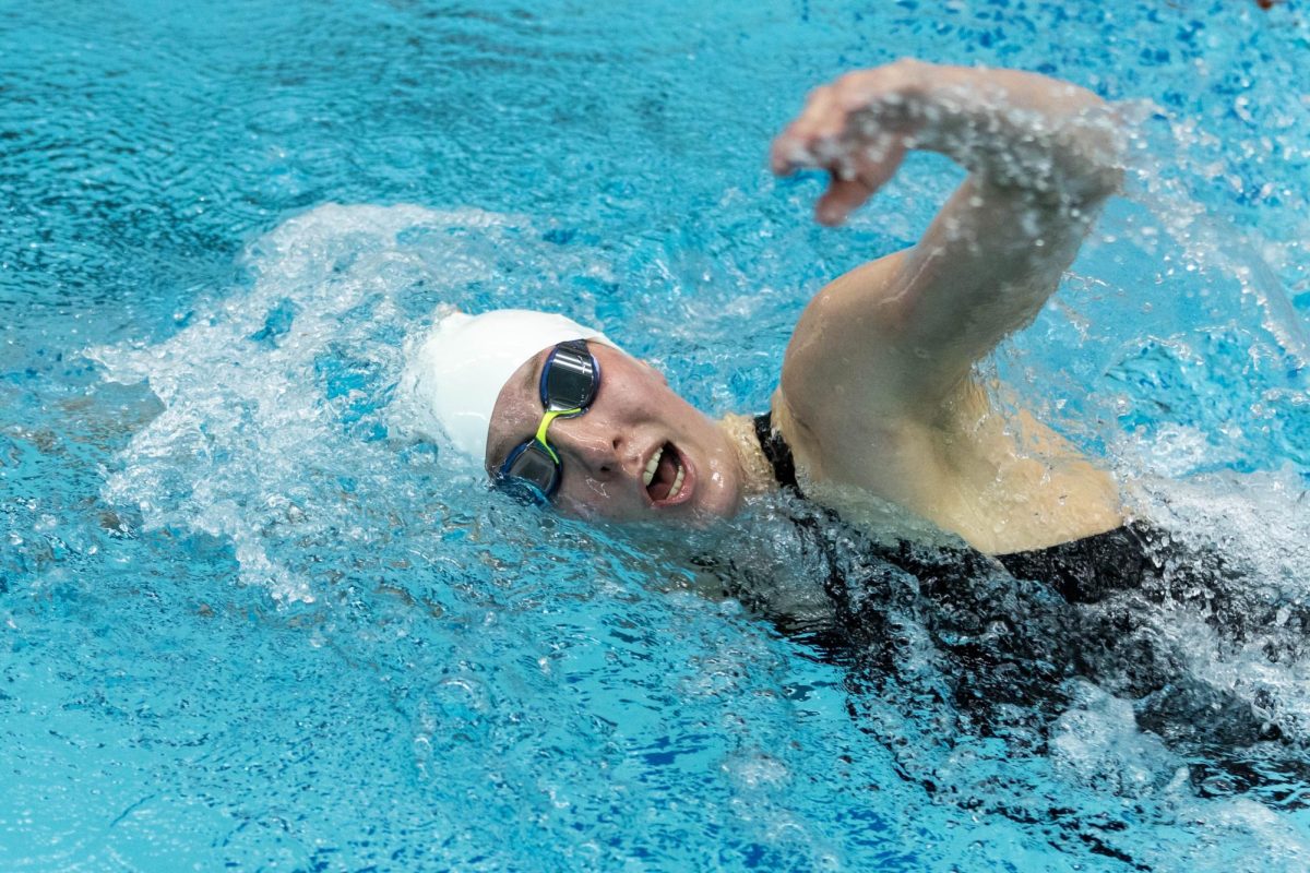 Avery Luedke swims in the Womens 500-yard freestyle against Duke at the Allan Jones Intercollegiate Aquatic Center. Friday, Jan. 30, 2026. 