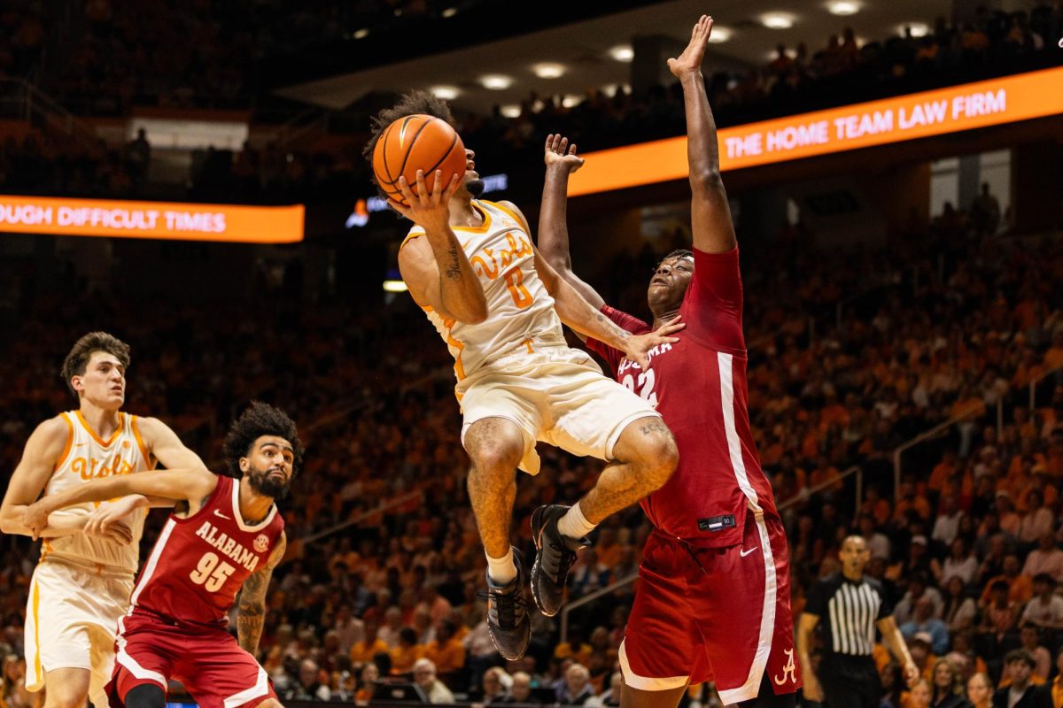 Jakobi Gillespie (0) goes up for a shot in a game against Alabama at Food City Center. Saturday, Feb. 28th, 2026.