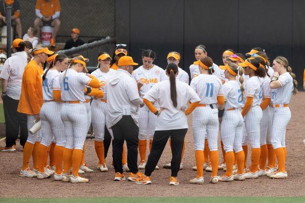 The Lady Vols gather before taking on LSU at Sherri Parker Lee Stadium. Sunday, March 8, 2026.