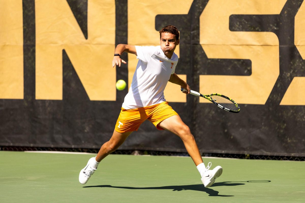 Boruch Skierkier focuses on the ball in a singles match against Florida at Barksdale Stadium, Sunday, March 22, 2026.
