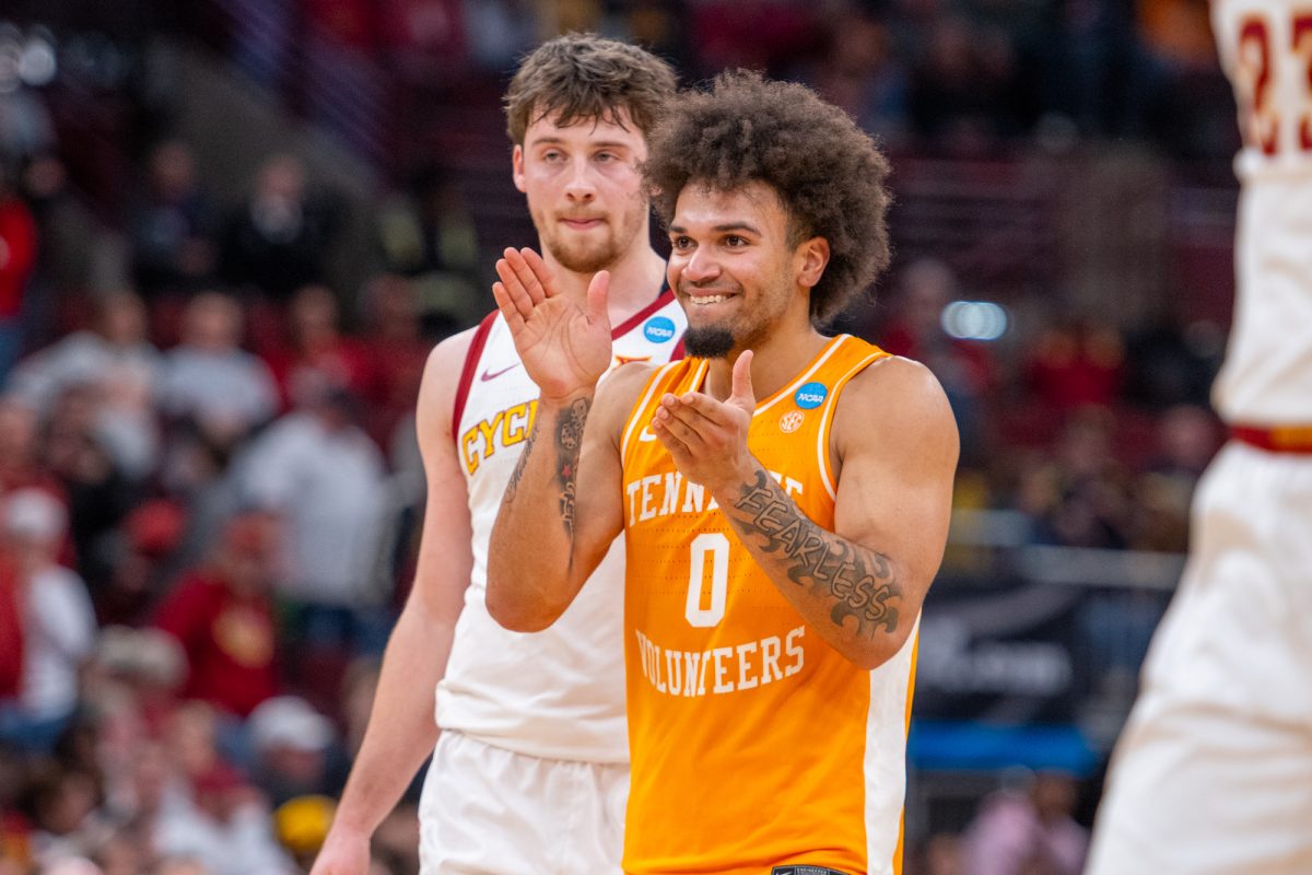 Ja'Kobi Gillespie (0) celebrates a Tennessee basketball victory over Iowa State in the Sweet 16 at United Center. Friday, March 27, 2026.