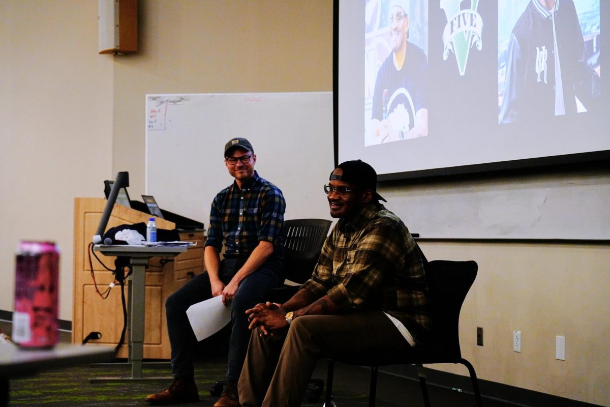 From left to right, professor Tore Olsson and special guest Shawn Fonteno.