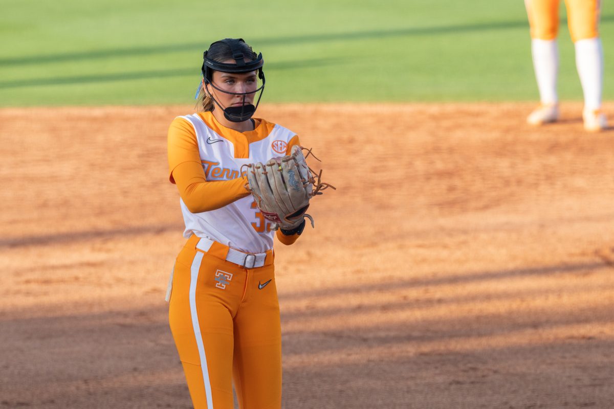 Erin Nuwer (33) pitches against Northern Kentucky in the NCAA softball Regionals at Sherri Parker Lee Stadium. Friday, May 15, 2026.