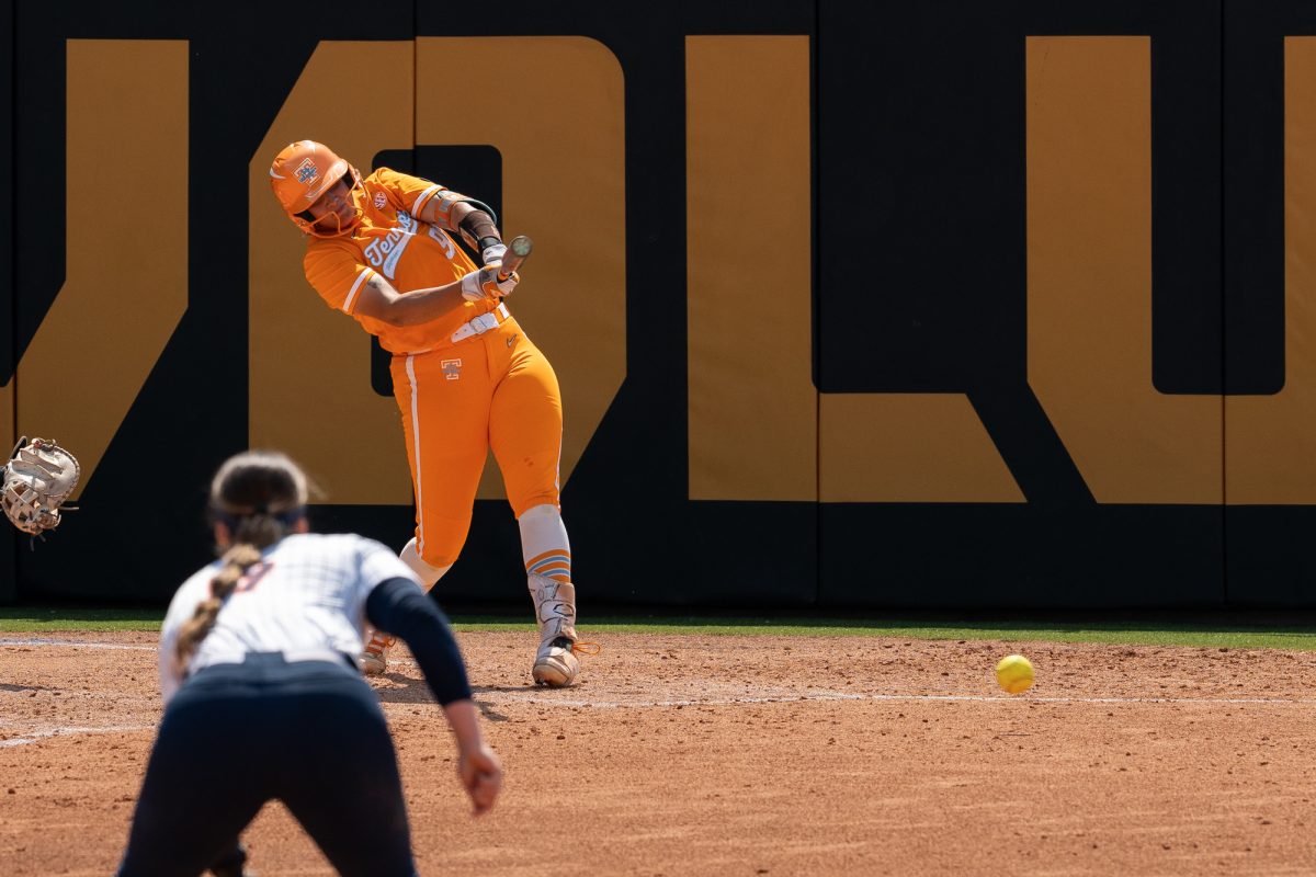 Makenzie Butt (98) singles and drives in a run against Virginia in the NCAA Regionals at Sherri Parker Lee Stadium. Sunday, May 17, 2026.
